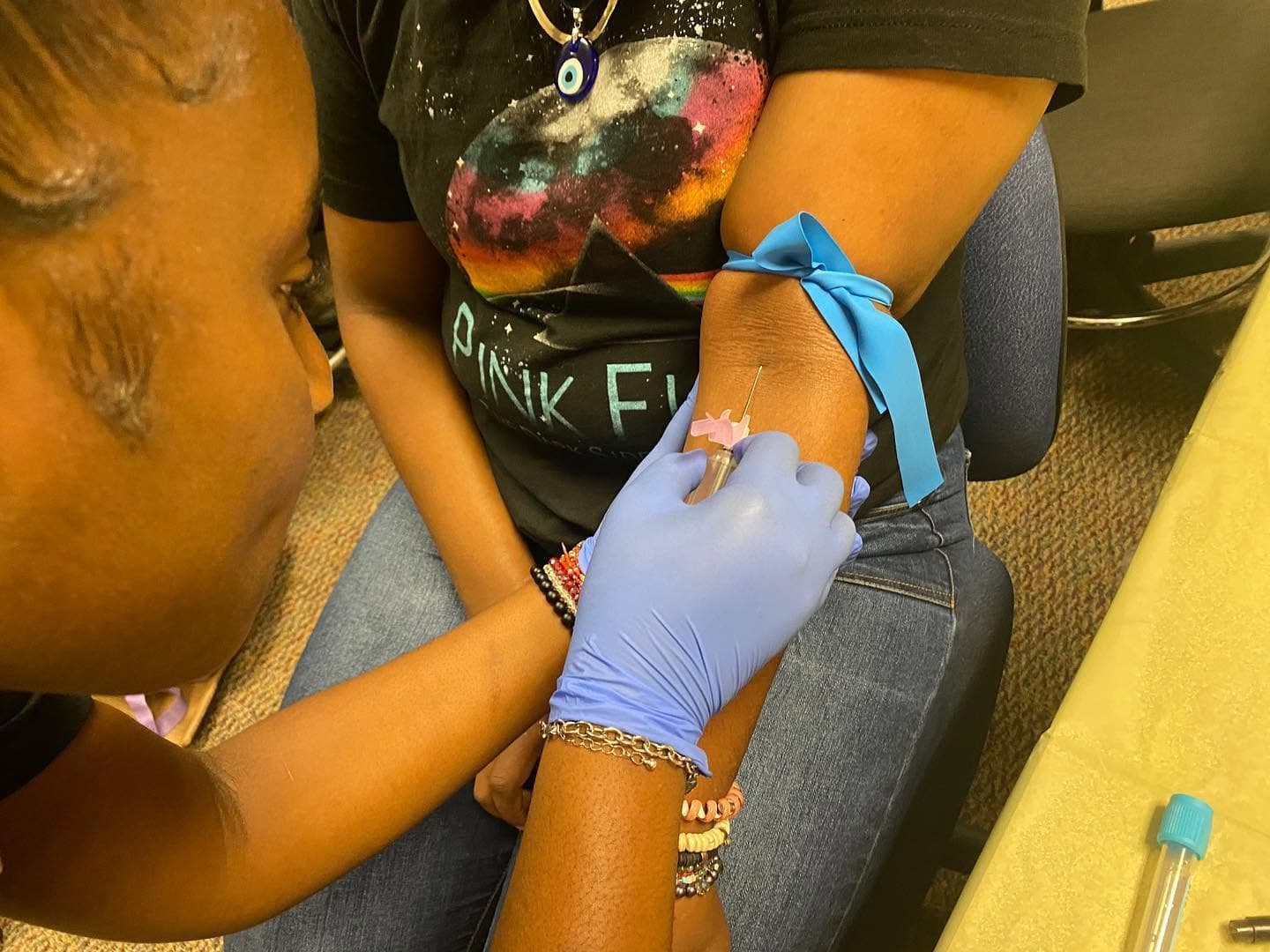 A 1 Stikk Mobile certified phlebotomist arriving at a patient's home for a blood draw